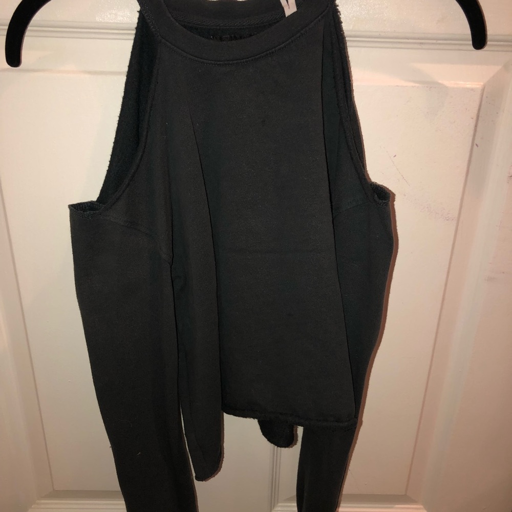 Cold shoulder sweatshirt